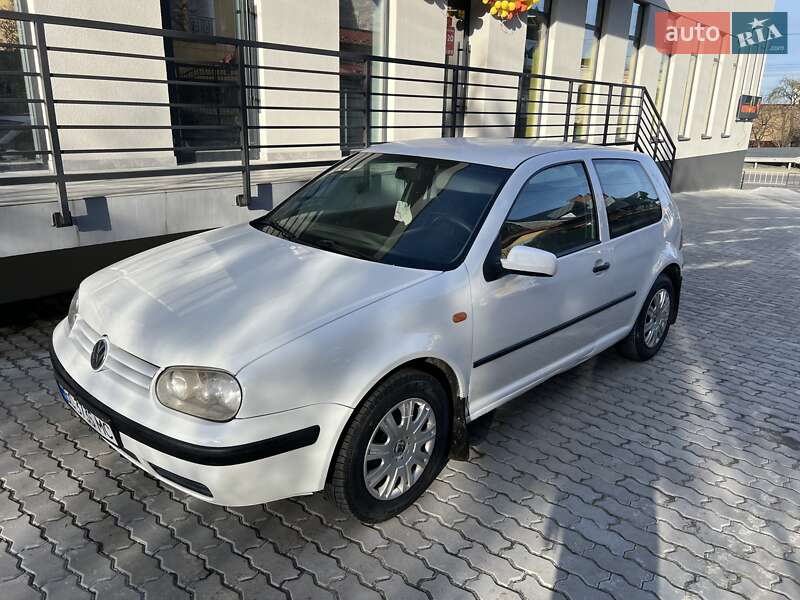 Volkswagen Golf (1998)