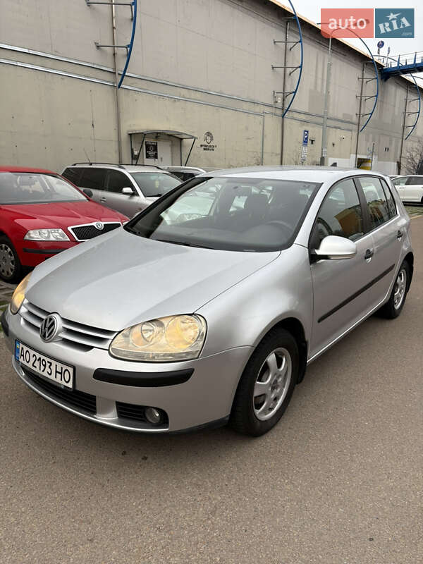 Volkswagen Golf (2006)