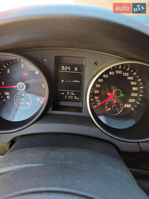 Volkswagen Golf (2011)
