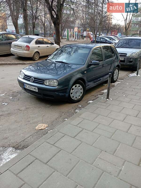 Volkswagen Golf (1998)
