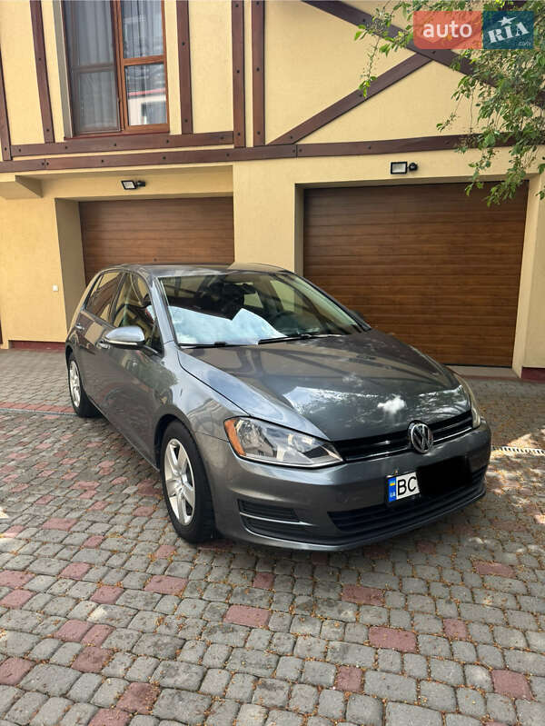 Volkswagen Golf (2014)
