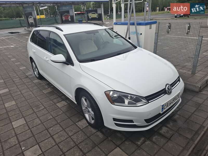 Volkswagen Golf (2015)
