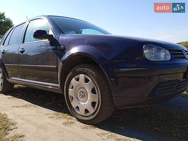 Volkswagen Golf (1998)