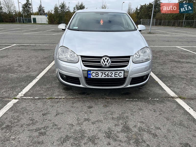 Volkswagen Jetta (2010)