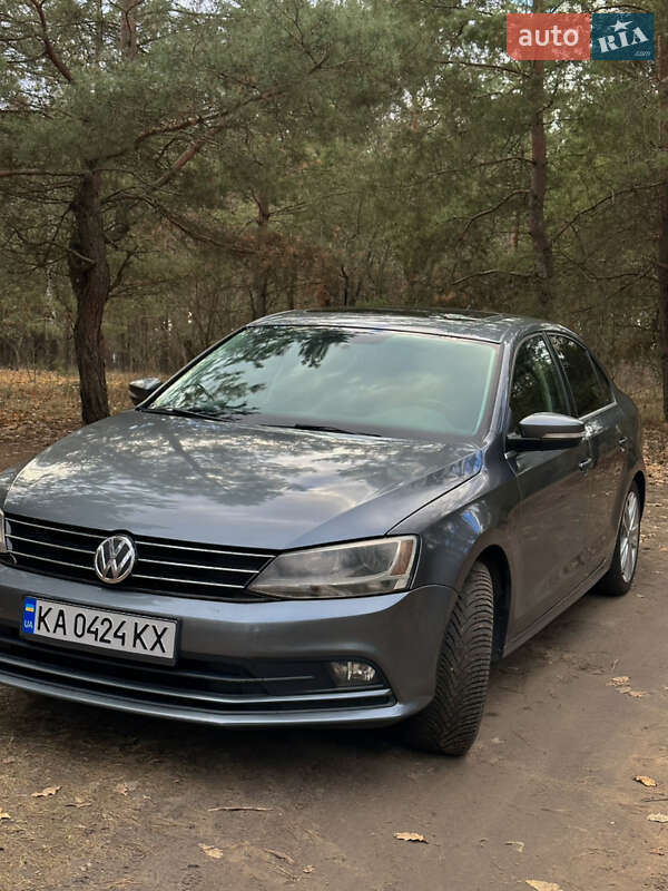 Volkswagen Jetta (2015)