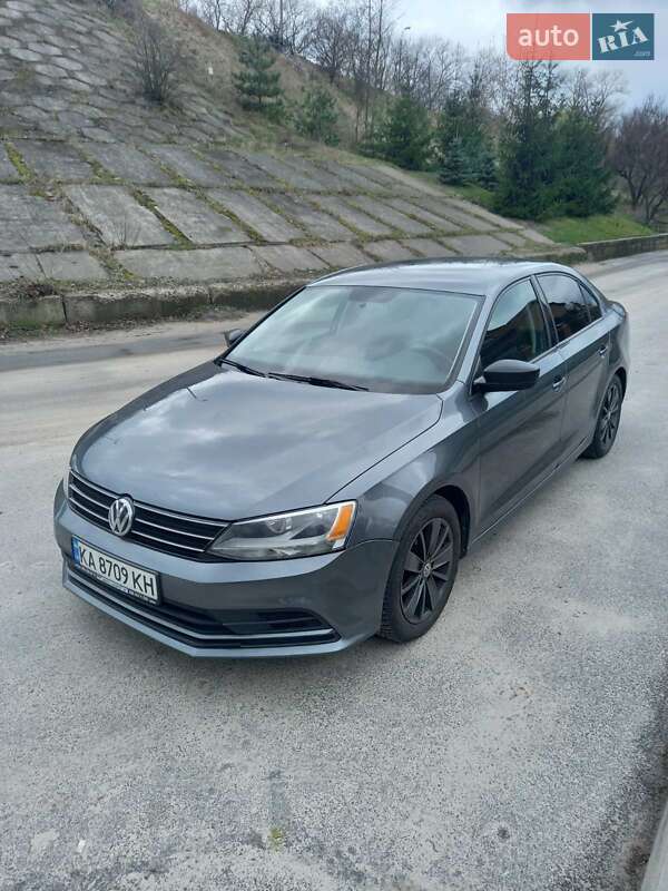 Volkswagen Jetta (2015)