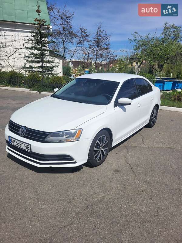 Volkswagen Jetta (2016)