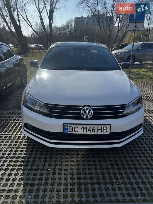 Volkswagen Jetta (2015)