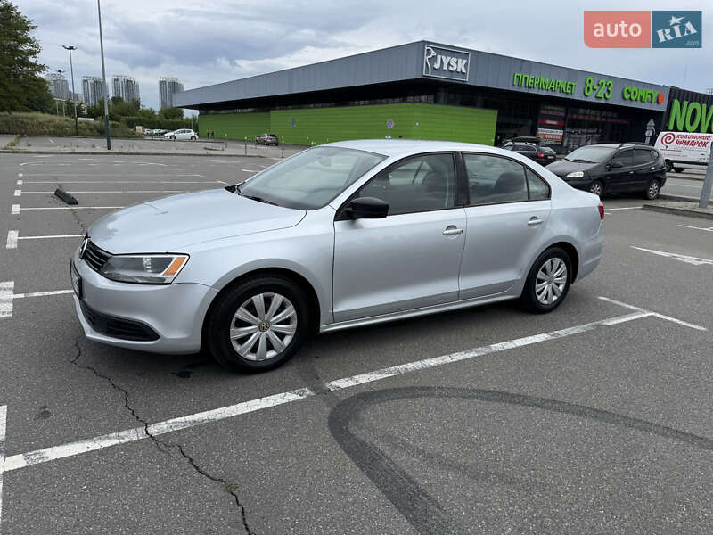 Volkswagen Jetta (2011)