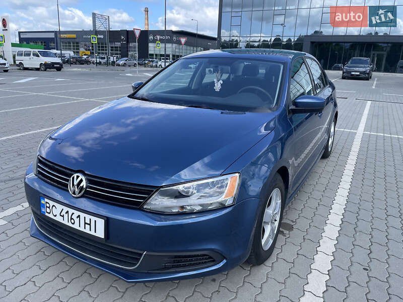 Volkswagen Jetta (2016)