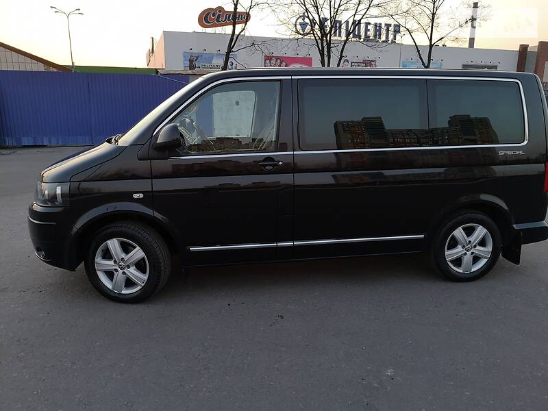 Volkswagen Multivan (2013)