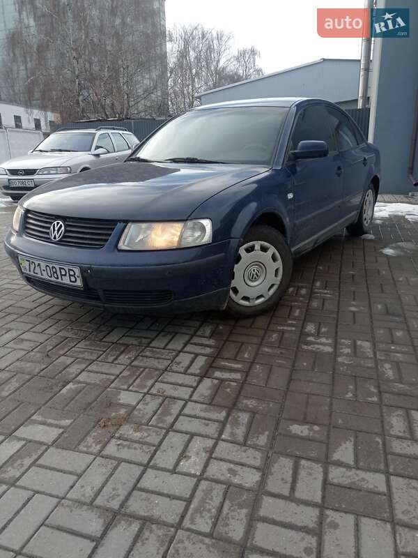 Volkswagen Passat (1998)