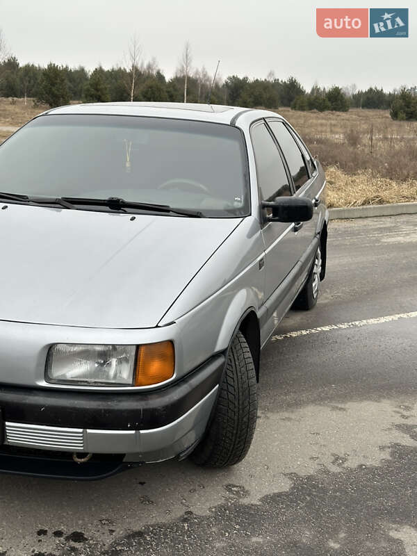 Volkswagen Passat (1988)