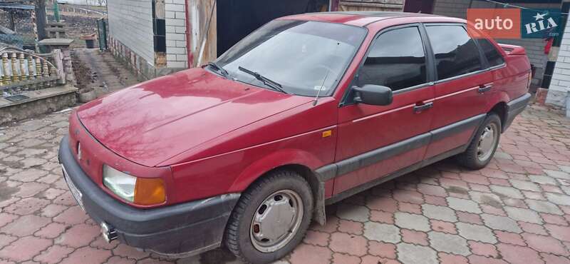Volkswagen Passat (1993)