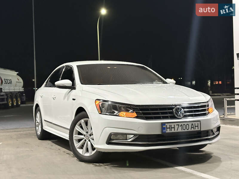 Volkswagen Passat (2016)