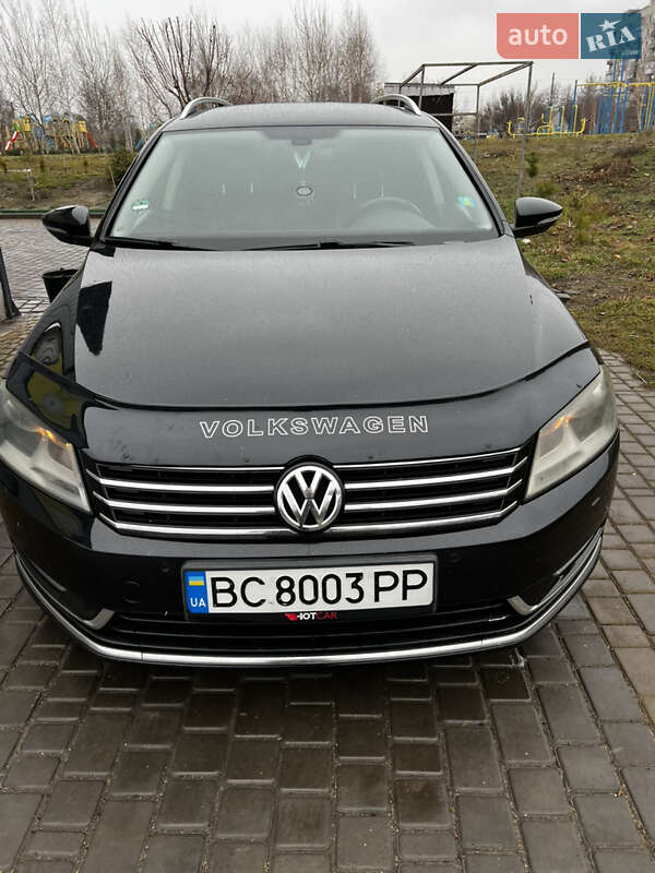 Volkswagen Passat (2011)