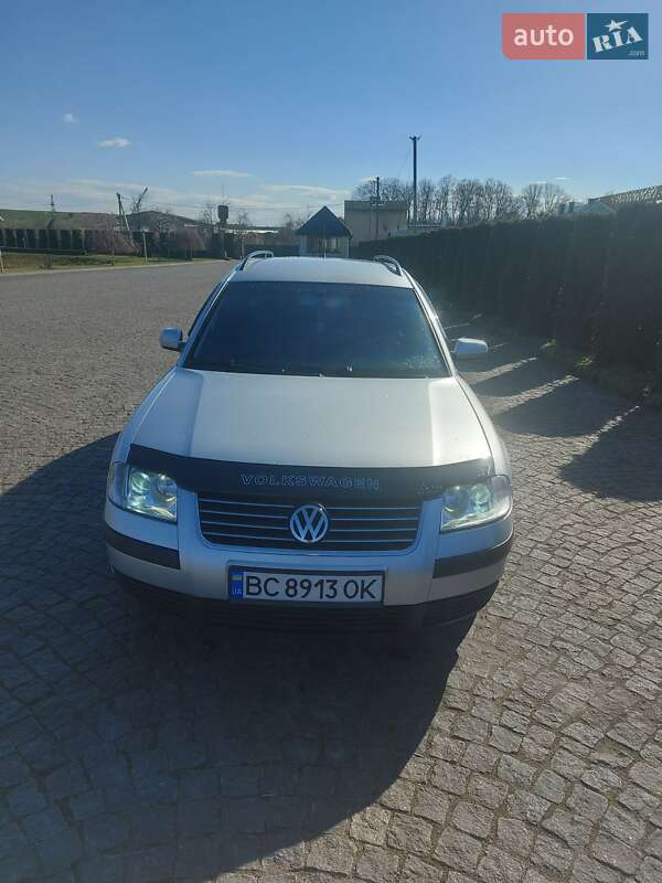 Volkswagen Passat (2003)