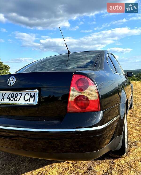 Volkswagen Passat (2003)