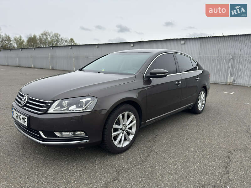 Volkswagen Passat (2012)
