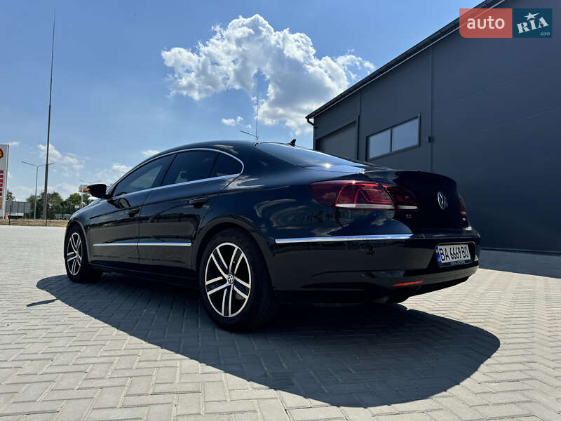 Volkswagen Passat (2012)