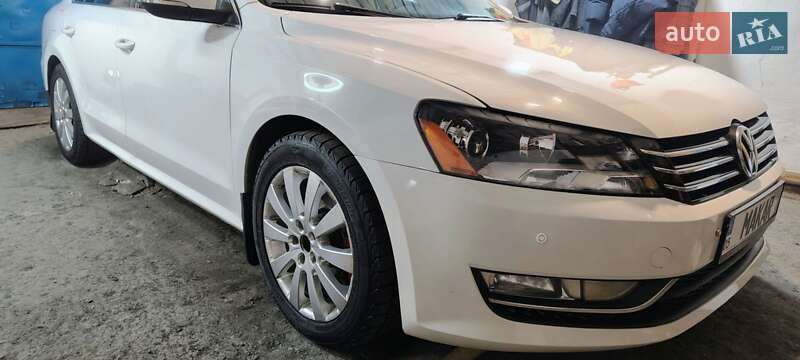 Volkswagen Passat (2011)