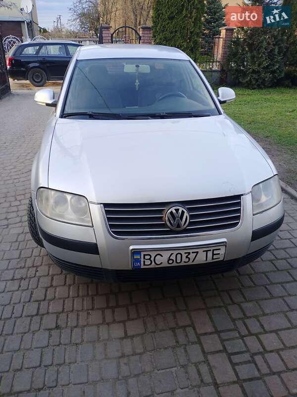 Volkswagen Passat (2004)