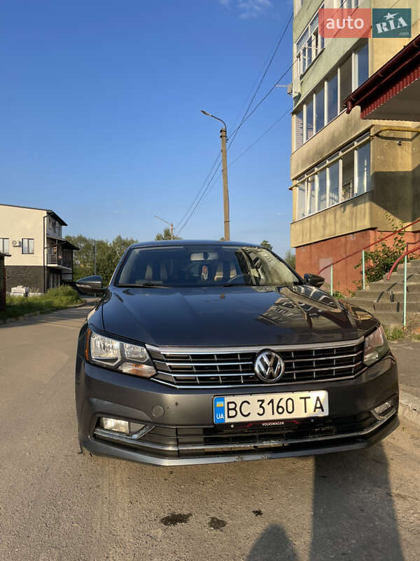 Volkswagen Passat (2016)