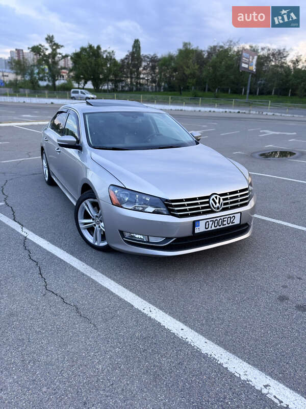 Volkswagen Passat (2012)