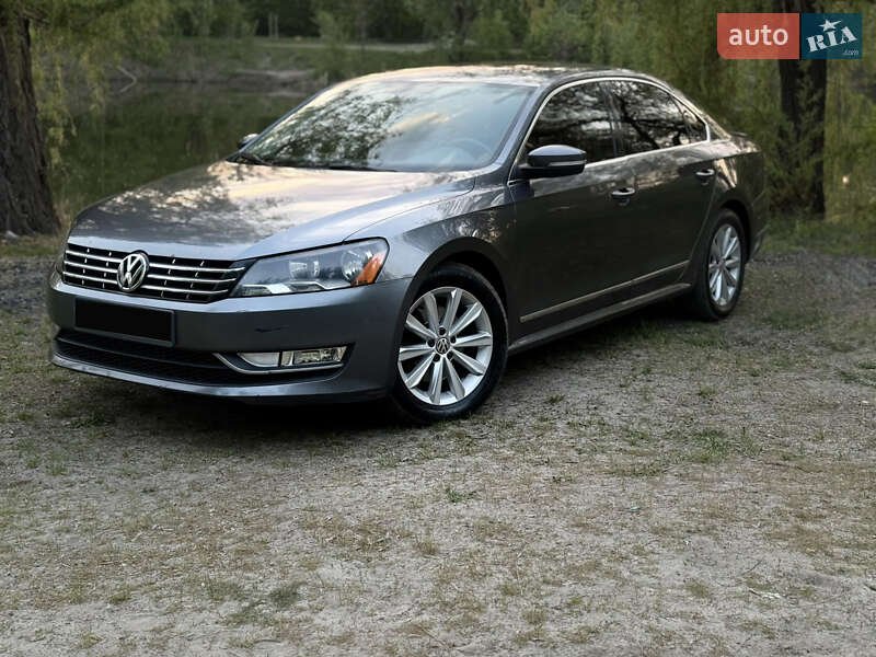 Volkswagen Passat (2012)