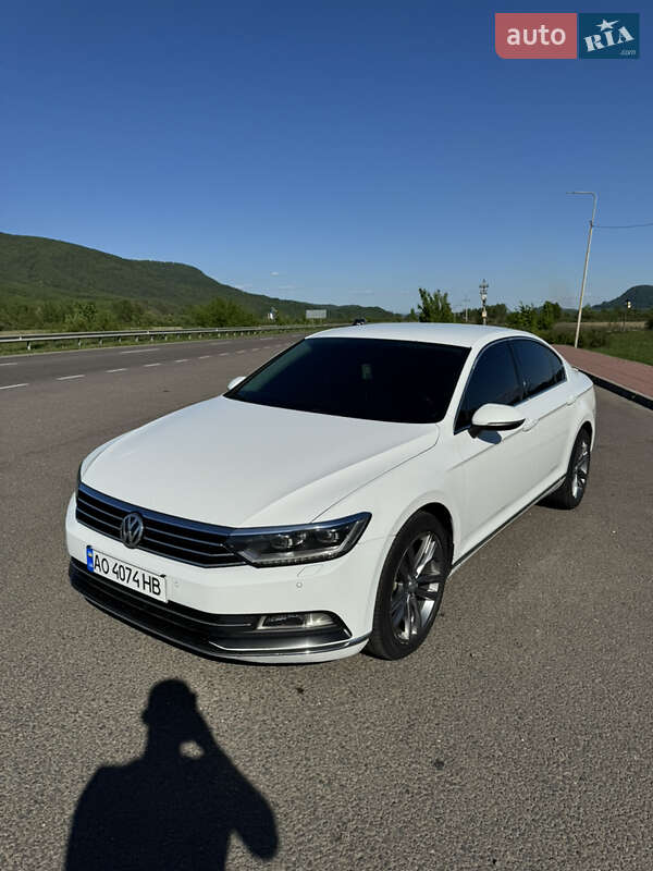 Volkswagen Passat (2016)