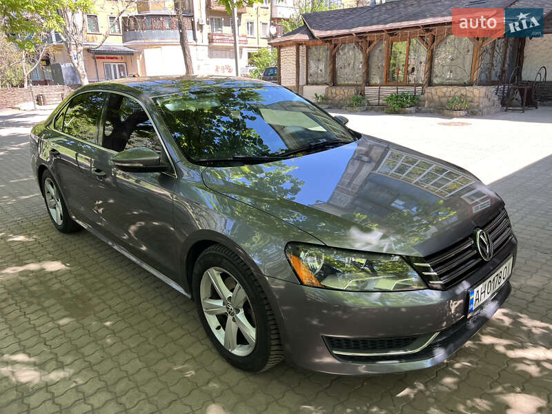 Volkswagen Passat (2012)