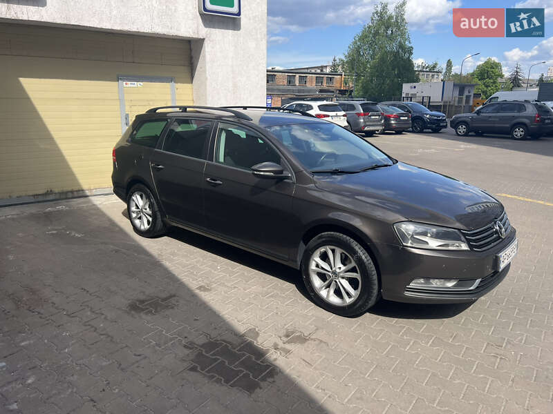 Volkswagen Passat (2012)