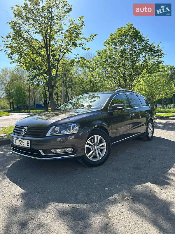 Volkswagen Passat (2011)