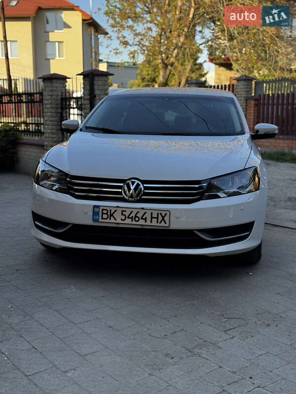 Volkswagen Passat (2014)