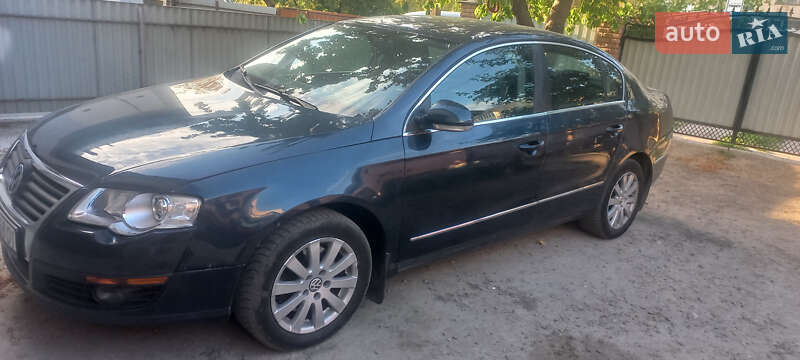 Volkswagen Passat (2006)