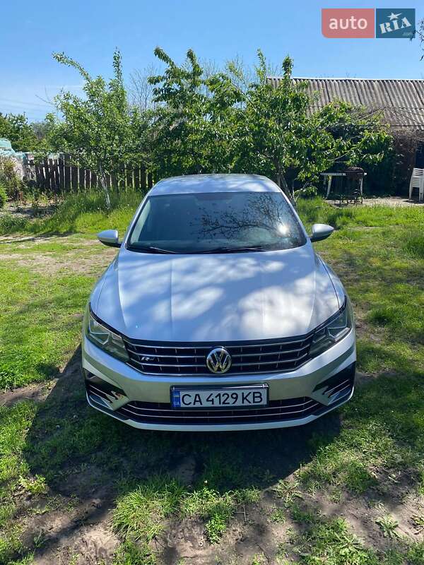 Volkswagen Passat (2016)