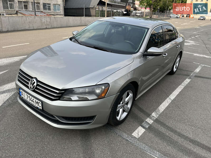 Volkswagen Passat (2012)