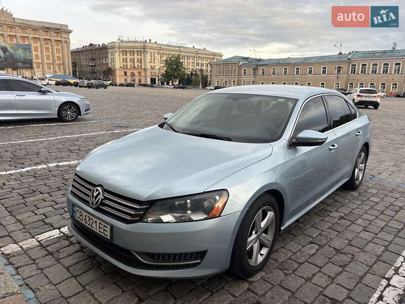 Volkswagen Passat (2012)