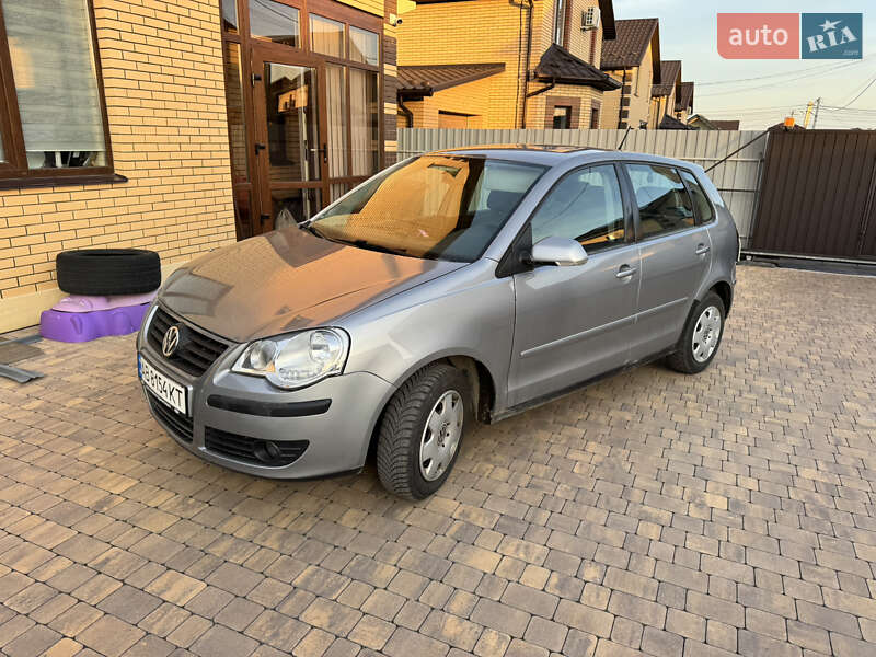 Volkswagen Polo (2005)