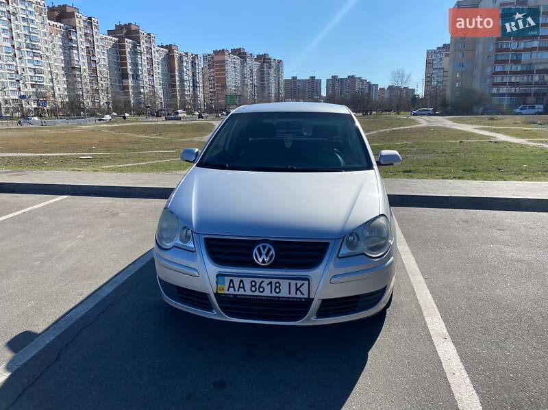 Volkswagen Polo (2008)