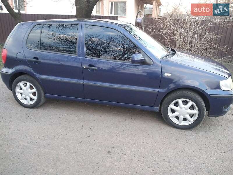 Volkswagen Polo (2000)