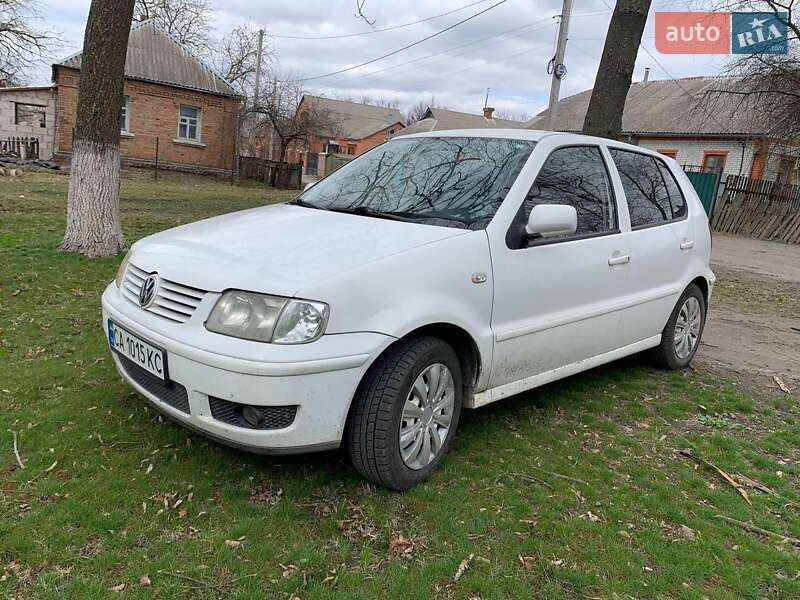 Volkswagen Polo (2001)