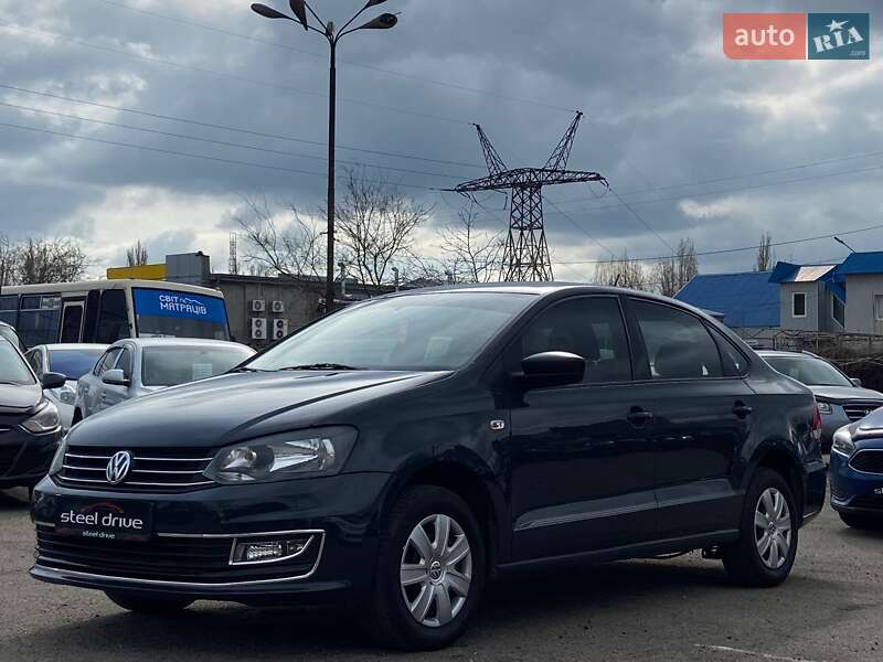 Volkswagen Polo (2015)