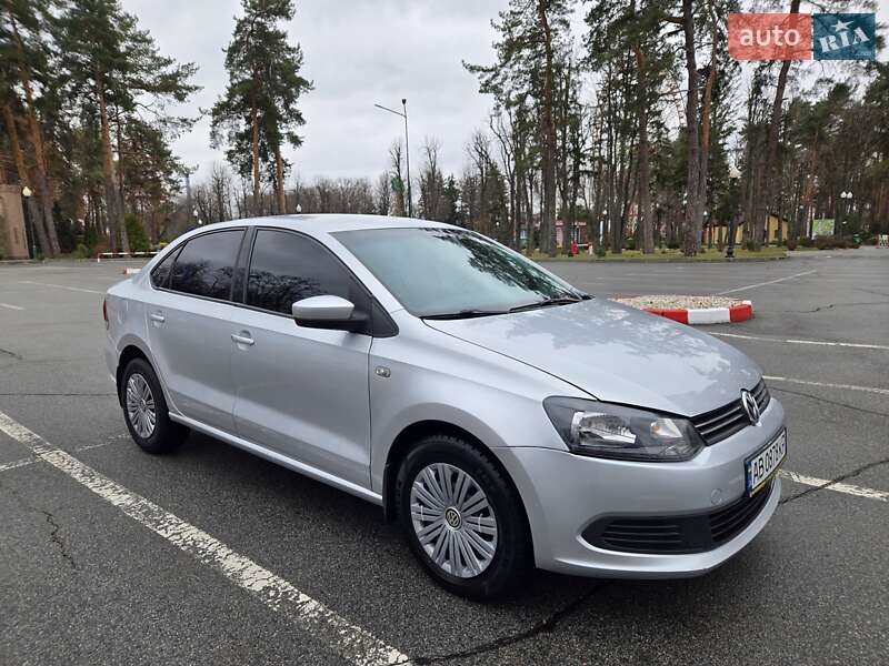Volkswagen Polo (2012)