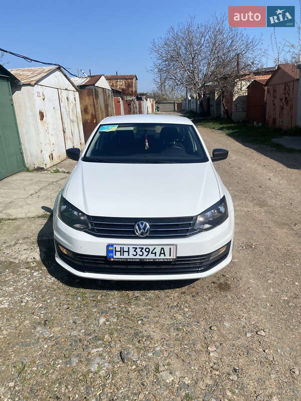 Volkswagen Polo (2016)