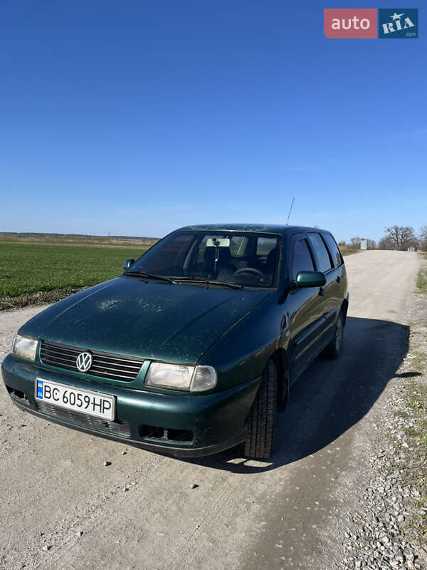 Volkswagen Polo (1999)