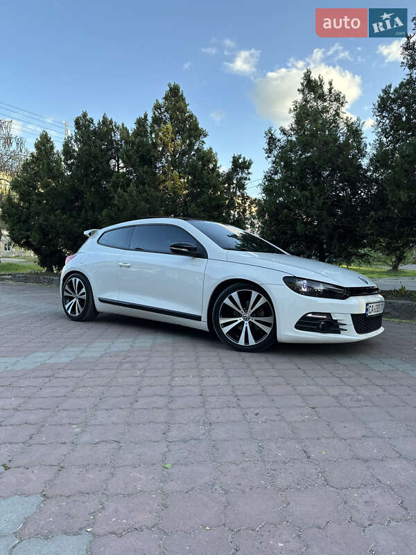 Volkswagen Scirocco (2011)