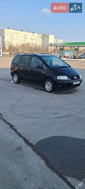 Volkswagen Sharan (2003)