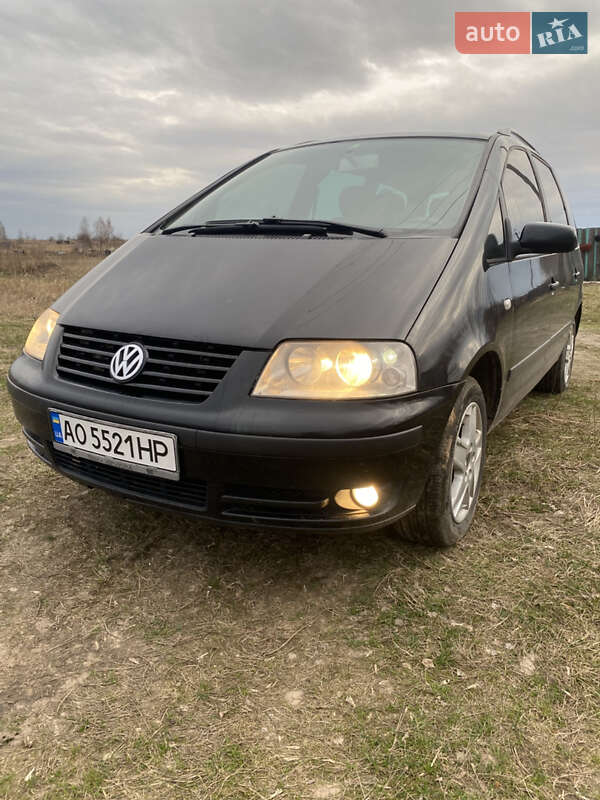 Volkswagen Sharan (2002)