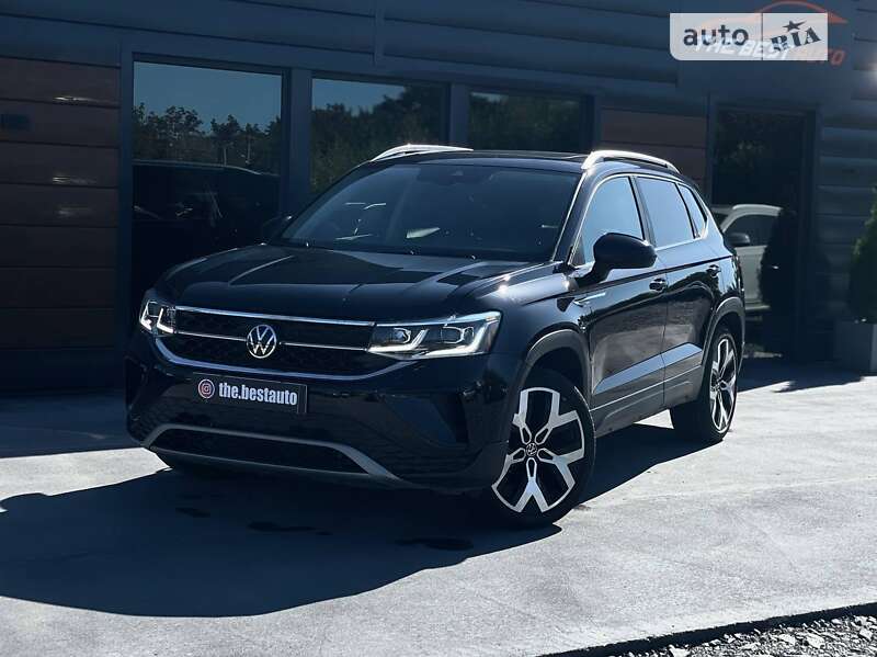 Volkswagen Taos (2021)